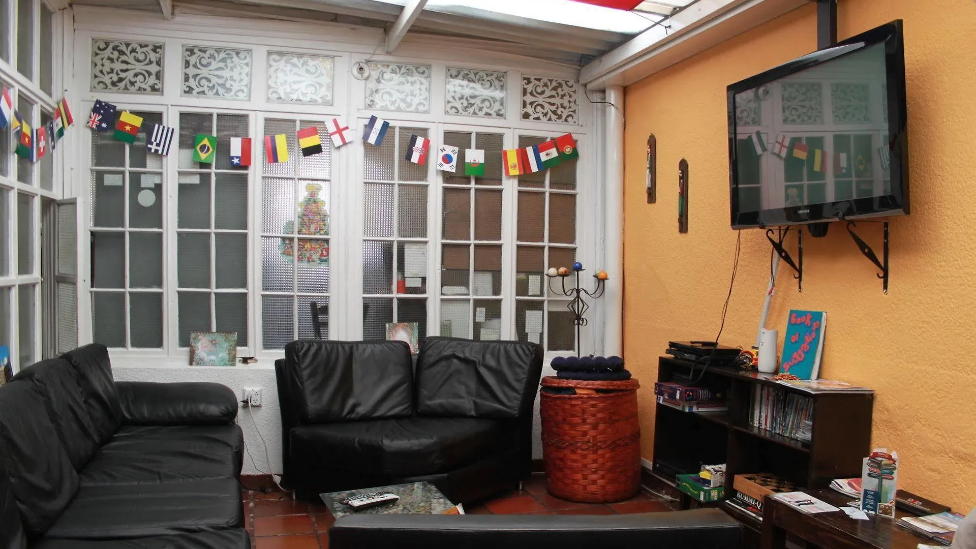 Iku Hostel Backpackers Bogota