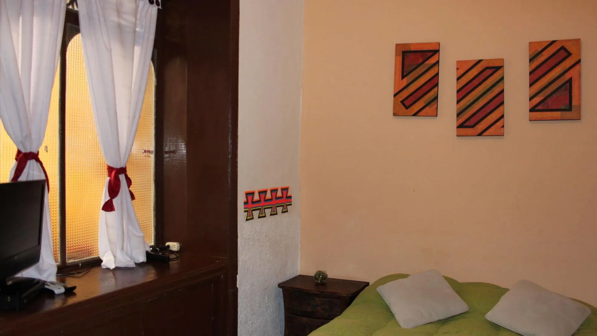 Iku Hostel Backpackers Bogota